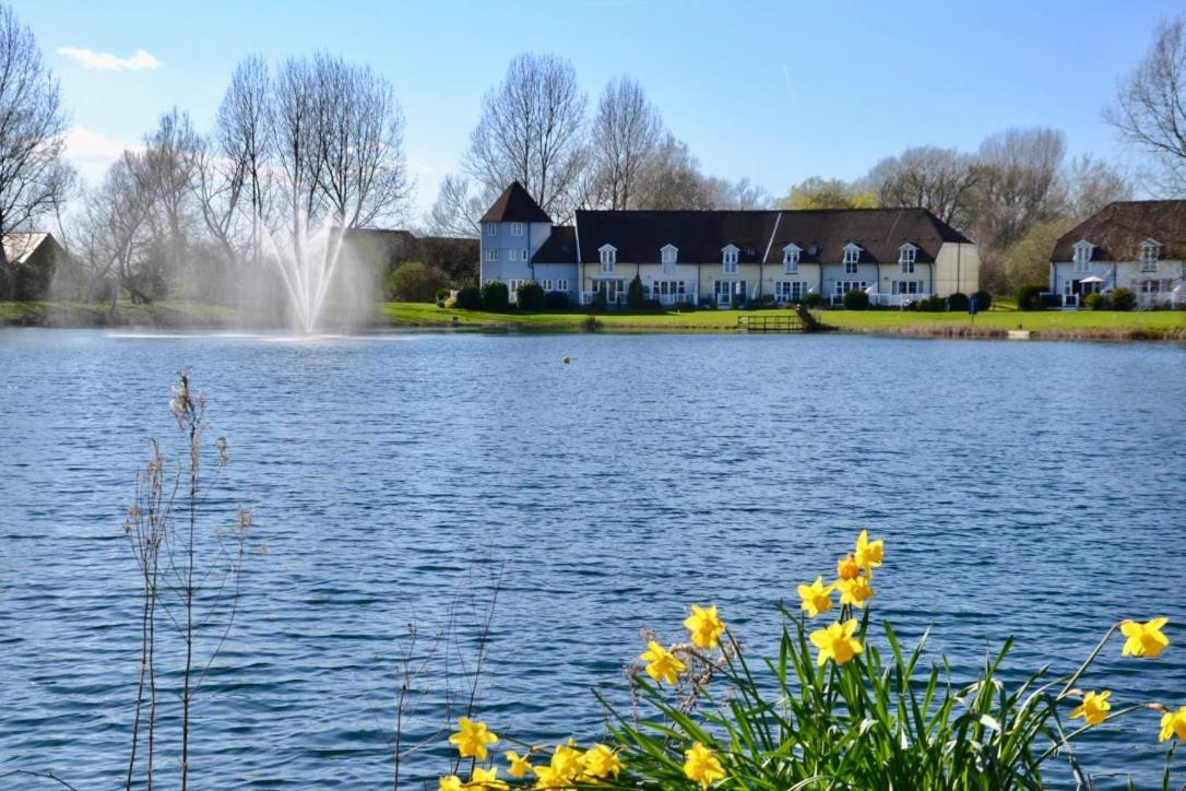 Swan Cottage Cirencester Bagian luar foto
