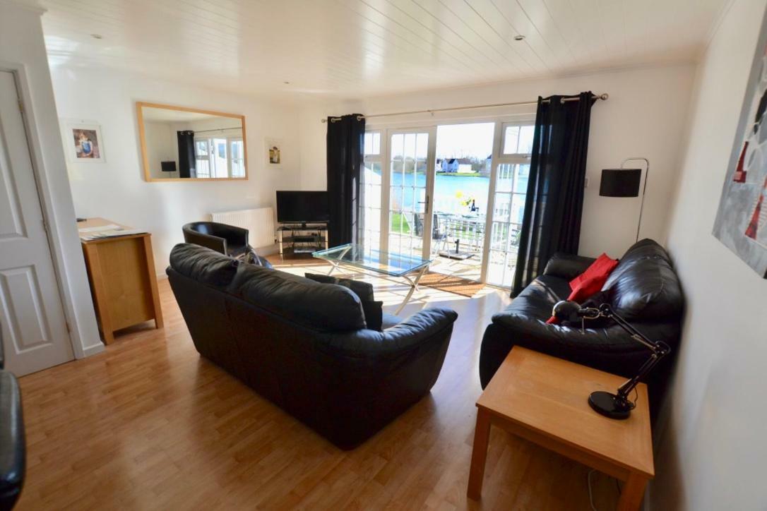 Swan Cottage Cirencester Bagian luar foto
